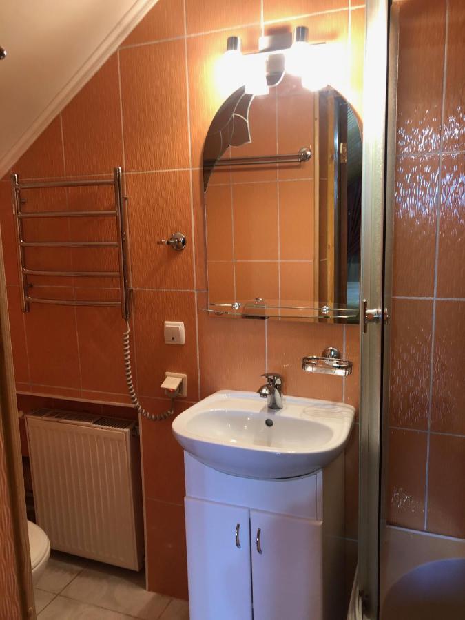 Коттедж Luky Myhove Buitenkant foto